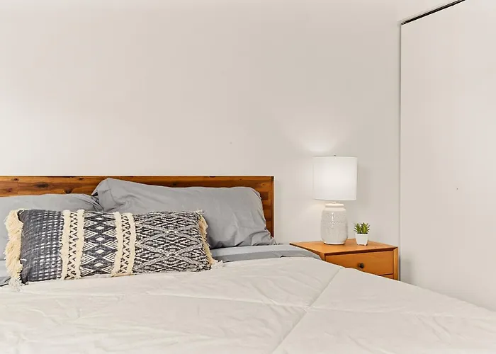 Apartahotel The Concord Place 3*