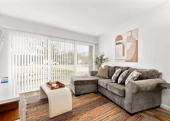 The Concord Place 3* Peoria
