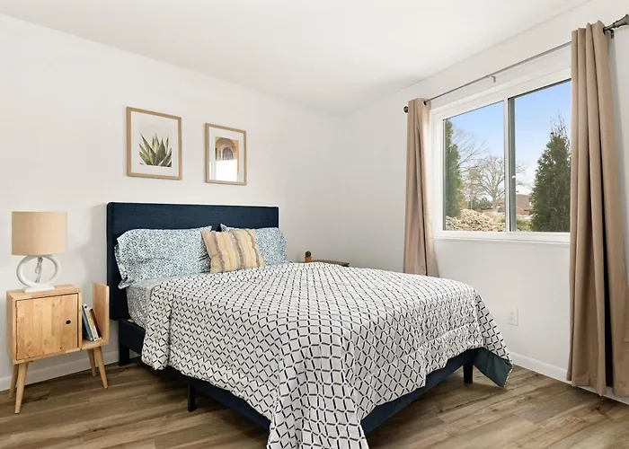 The Concord Place 3*